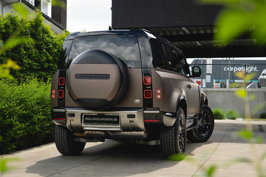 Land Rover Defender 90 X-Dynamic